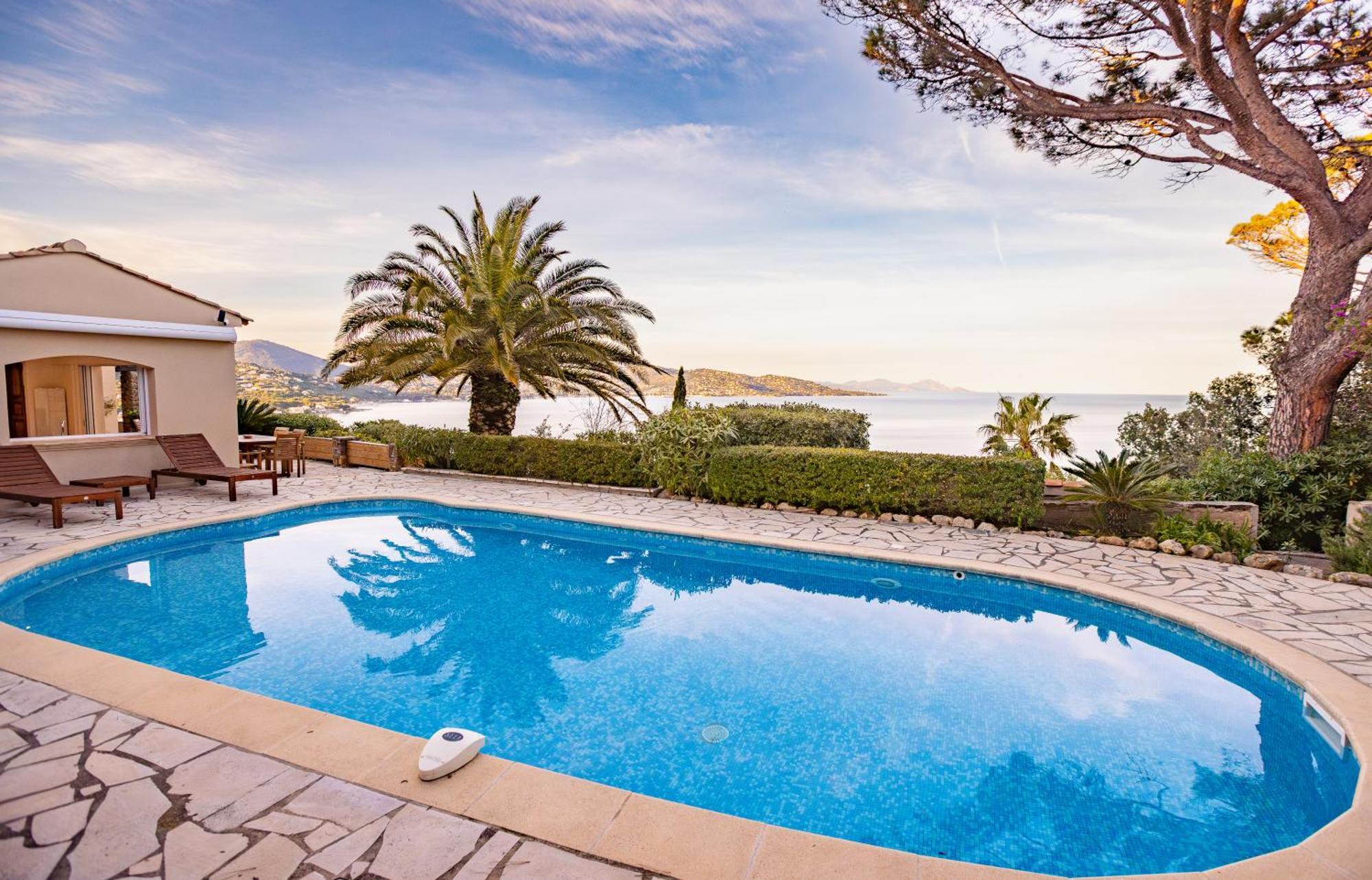 Superbe Villa, Incroyable Vue Mer, Piscine Chauffee, Climatisee Sainte-Maxime Ngoại thất bức ảnh