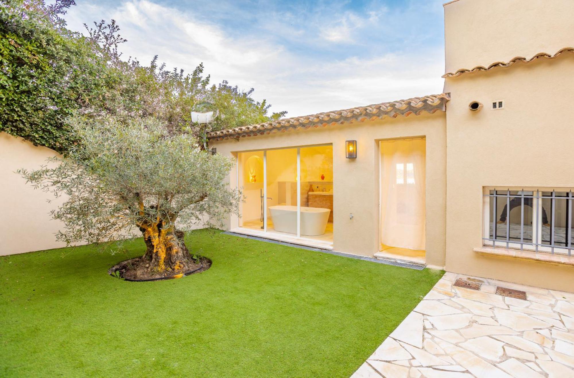 Superbe Villa, Incroyable Vue Mer, Piscine Chauffee, Climatisee Sainte-Maxime Ngoại thất bức ảnh