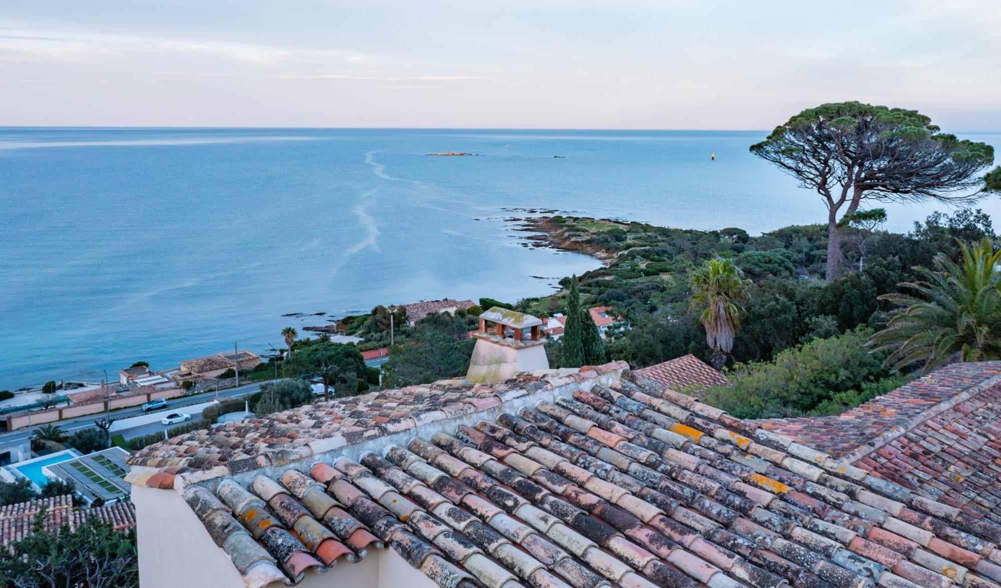 Superbe Villa, Incroyable Vue Mer, Piscine Chauffee, Climatisee Sainte-Maxime Ngoại thất bức ảnh